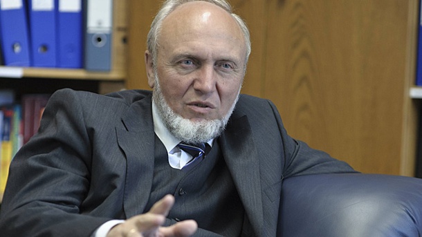 Not a happy bunny. Hans-Werner Sinn or Anthony Hopkins - you decide