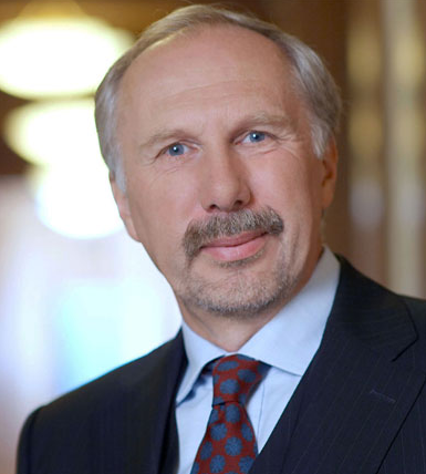 Ewald Nowotny is president of the National Bank of Austria and member of the European Central Bank ’s governing council. He likes football, meat pies, kangaroos and Holden cars.