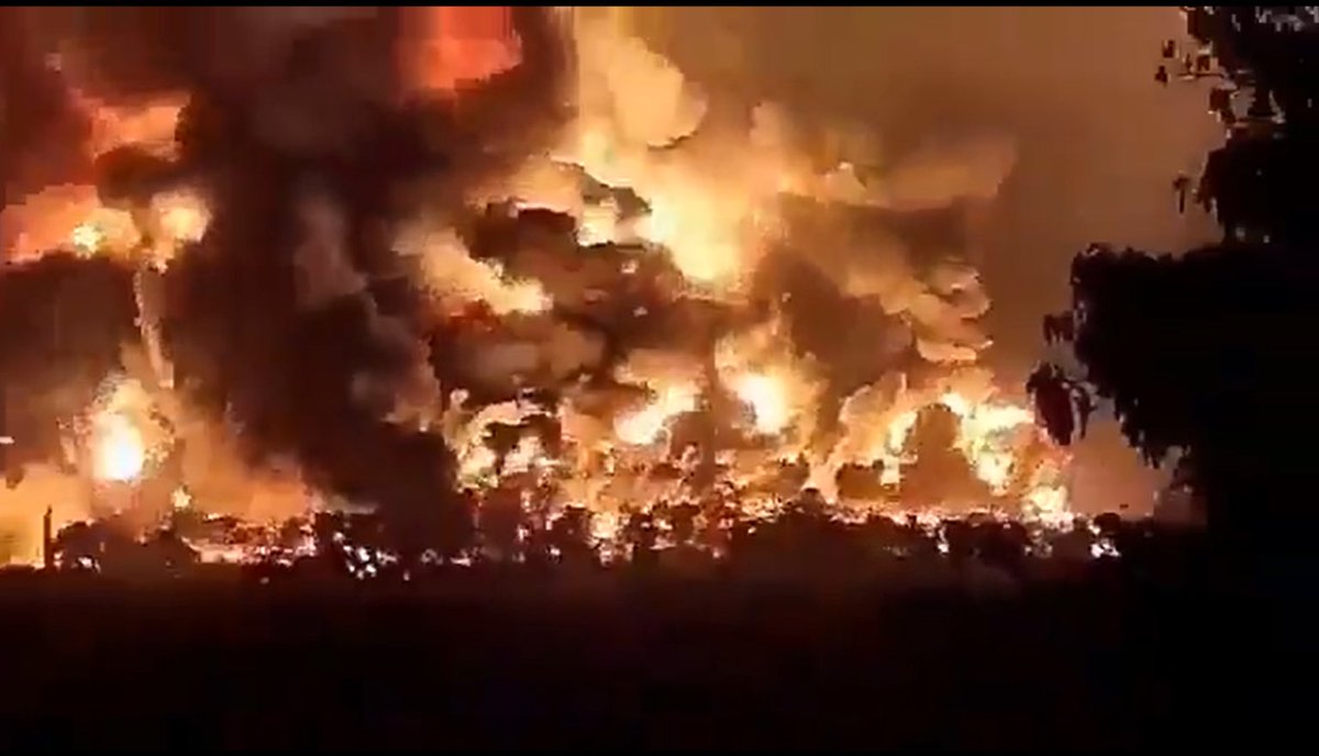 indonesia refinery explosion